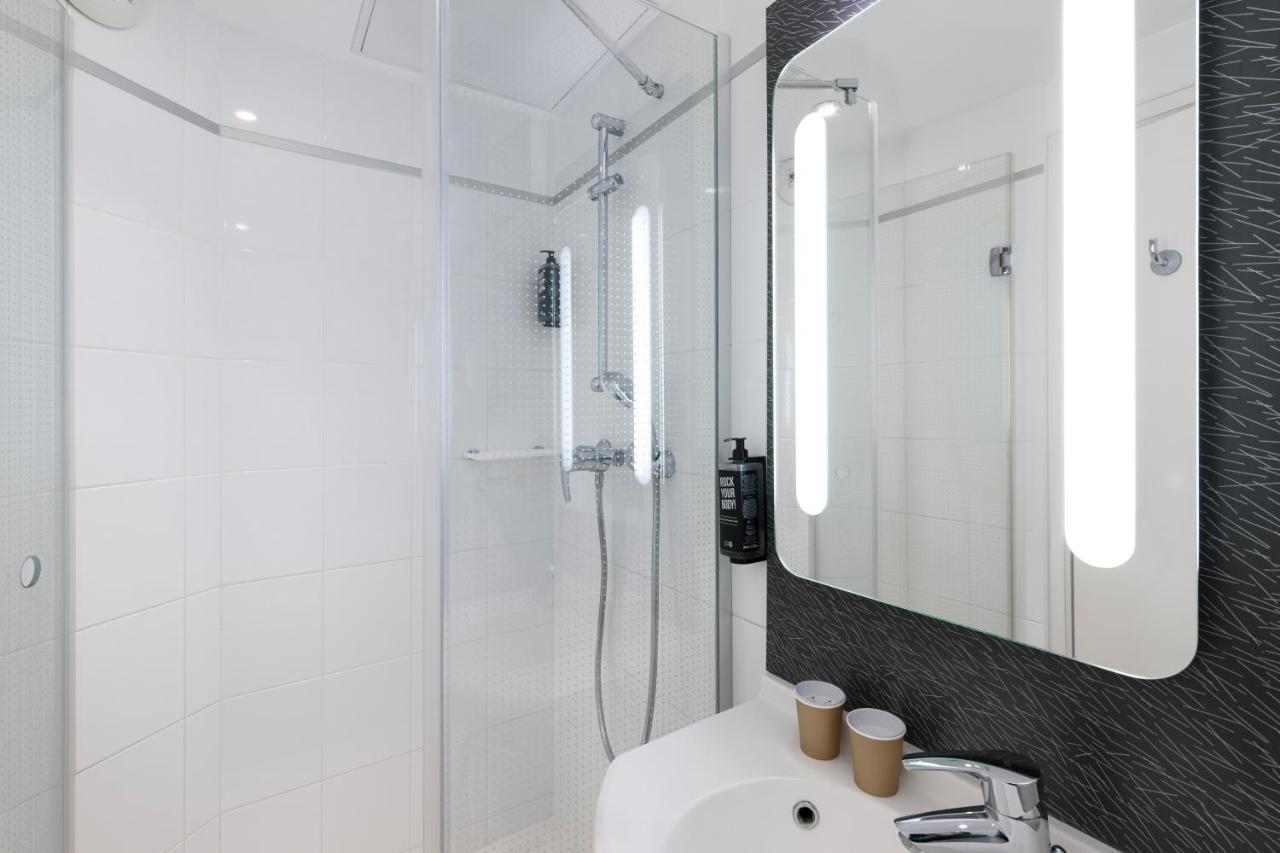 Hotel Ibis Gare Du Nord Tgv Parigi