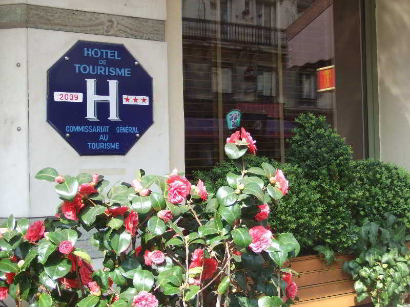 Hotel Ibis Gare Du Nord Tgv Parigi