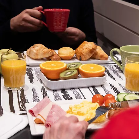 Hotel Ibis Gare Du Nord Tgv