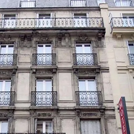 Hotel Ibis Gare Du Nord Tgv Parigi