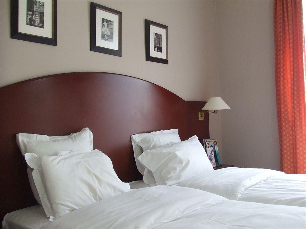 Ibis Gare Du Nord Tgv 3*