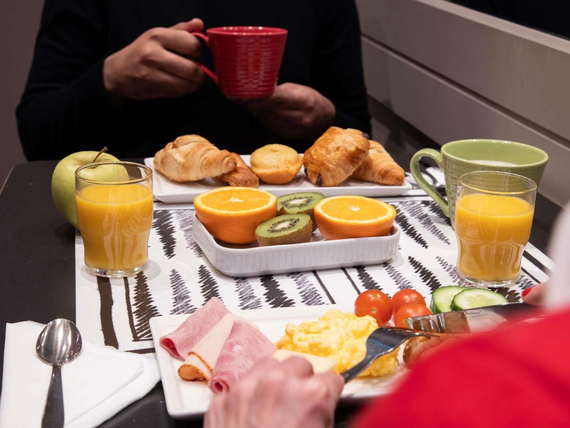 Hotel Ibis Gare Du Nord Tgv