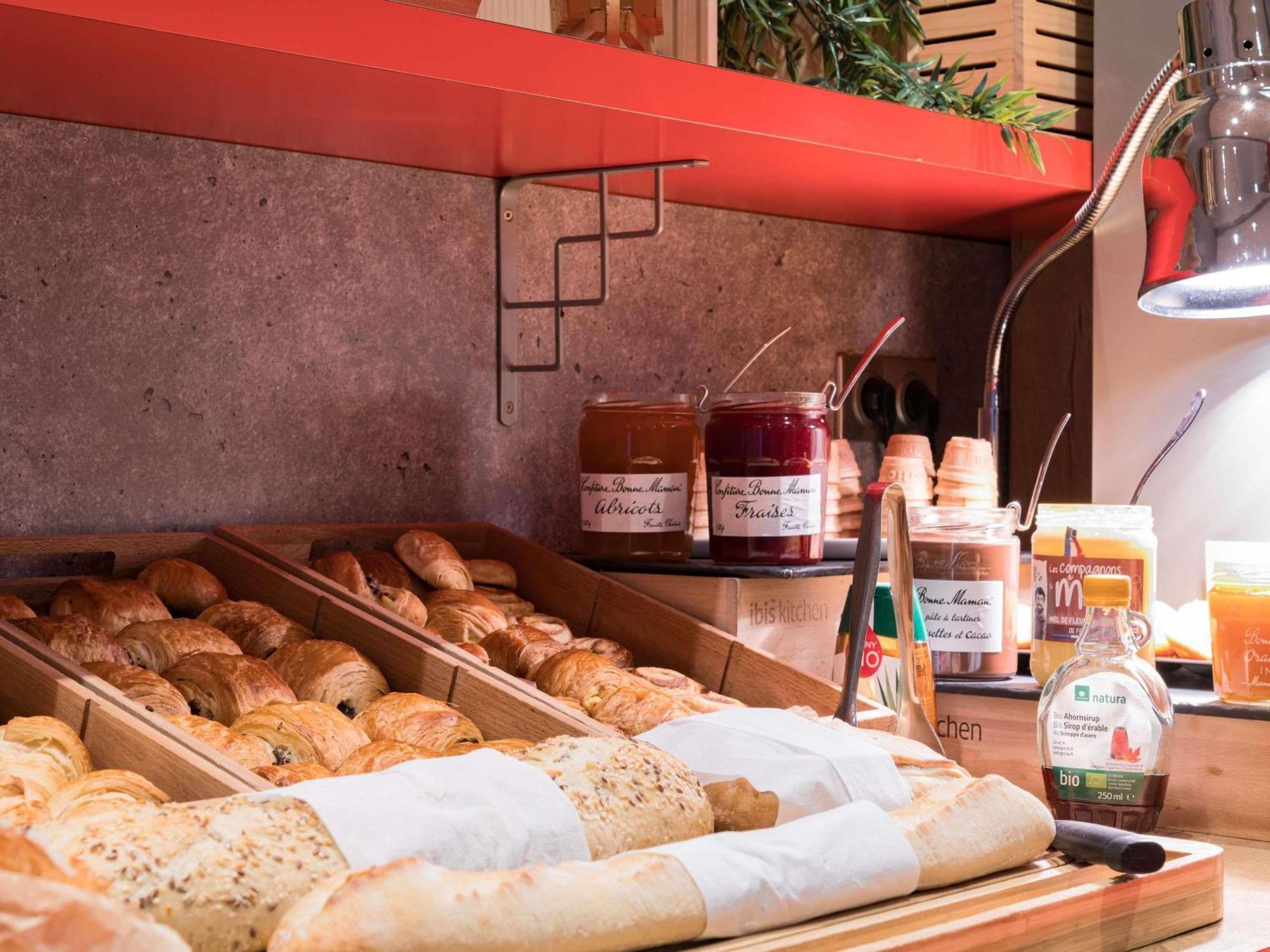 Hotel Ibis Gare Du Nord Tgv