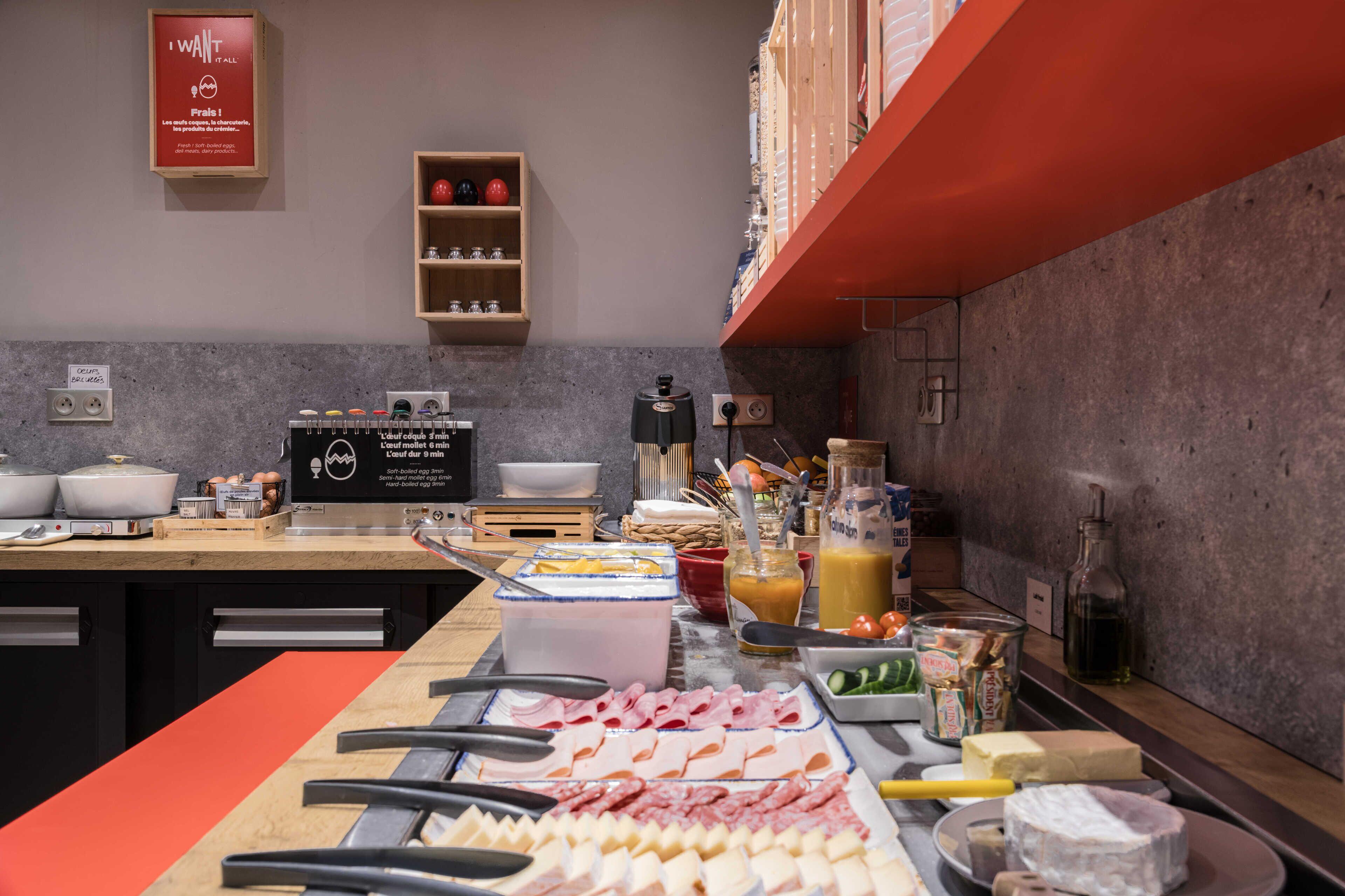 Ibis Gare Du Nord Tgv Hotel 3*