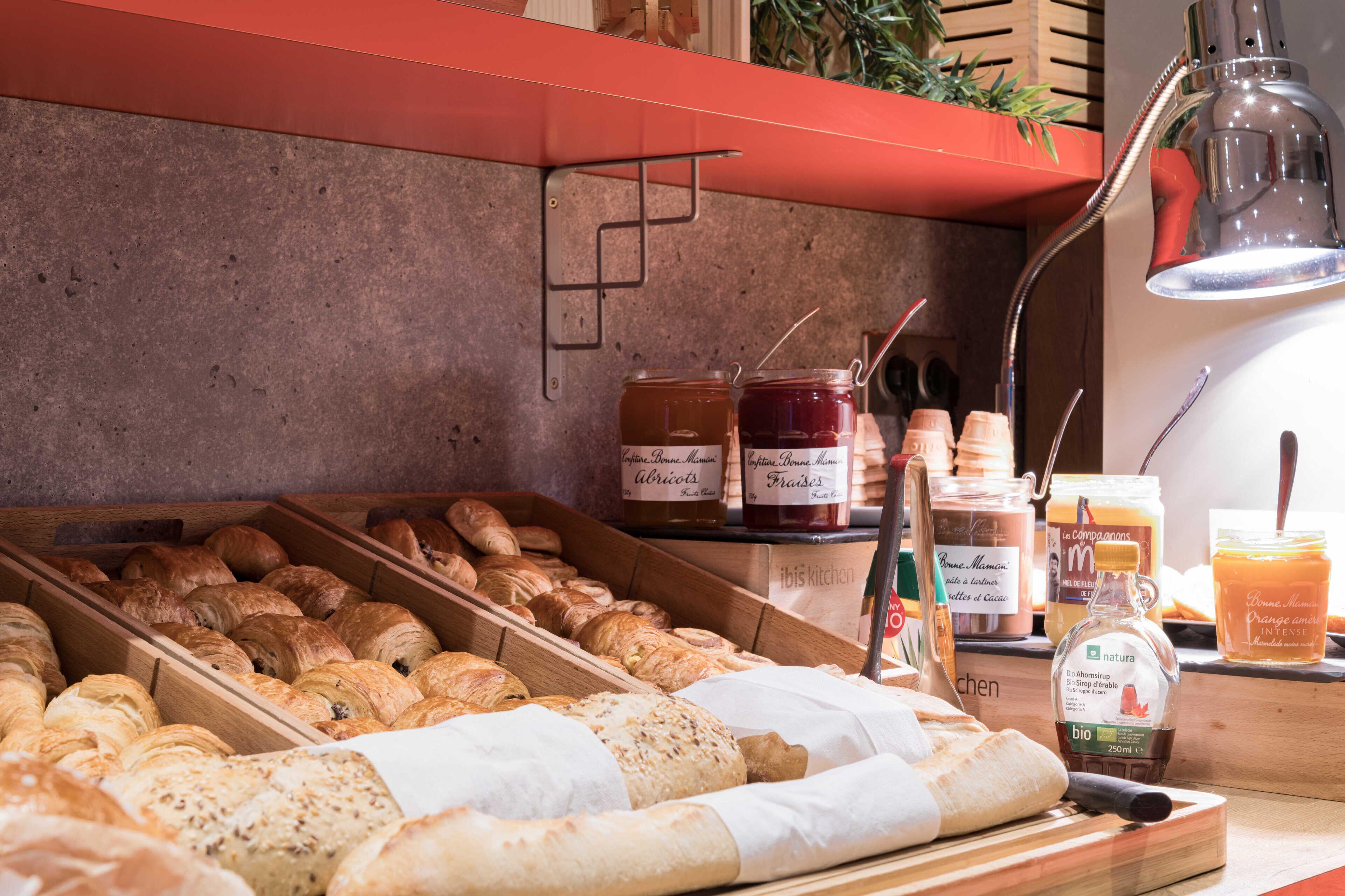 Ibis Gare Du Nord Tgv Hotel 3*