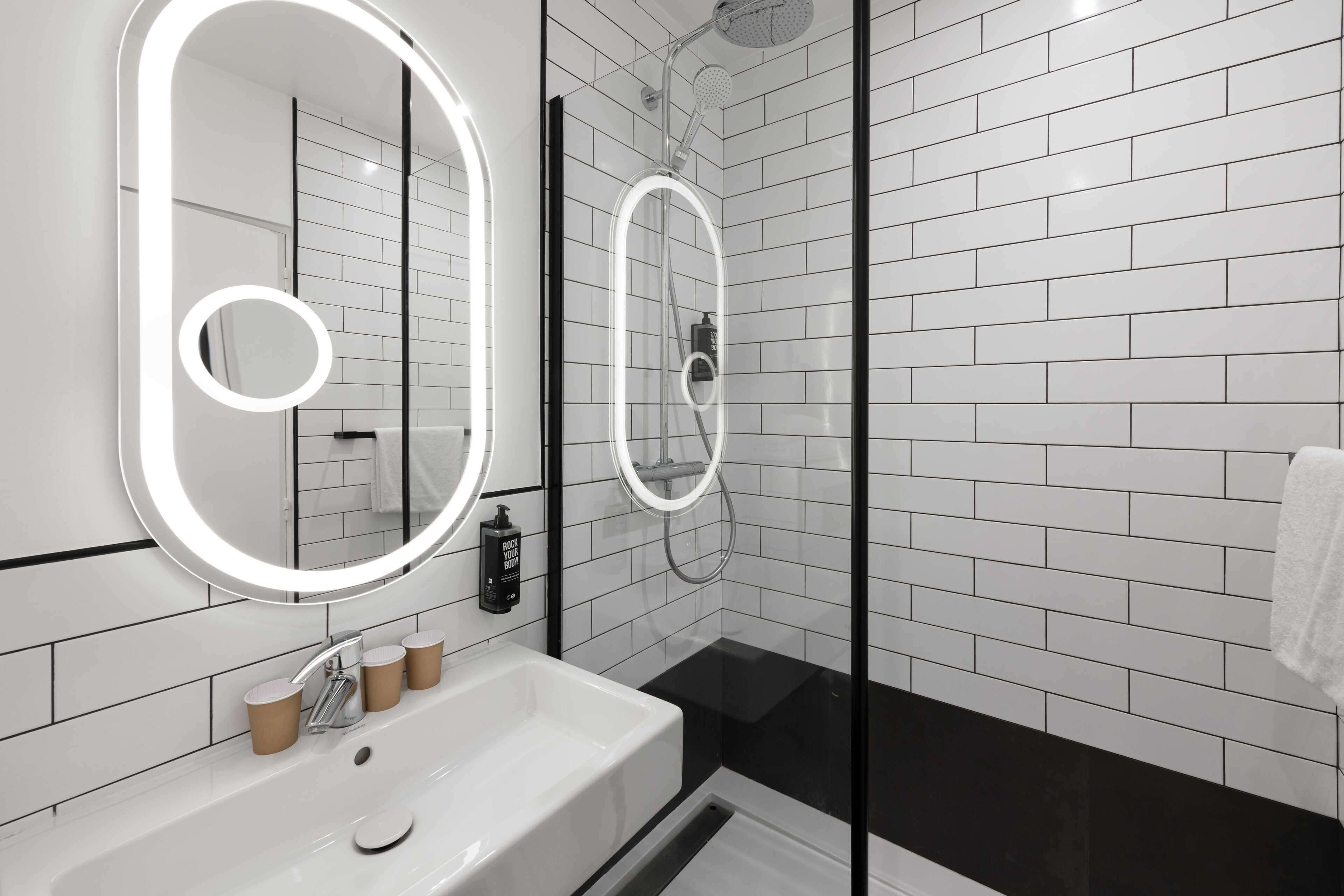 Ibis Gare Du Nord Tgv Hotel