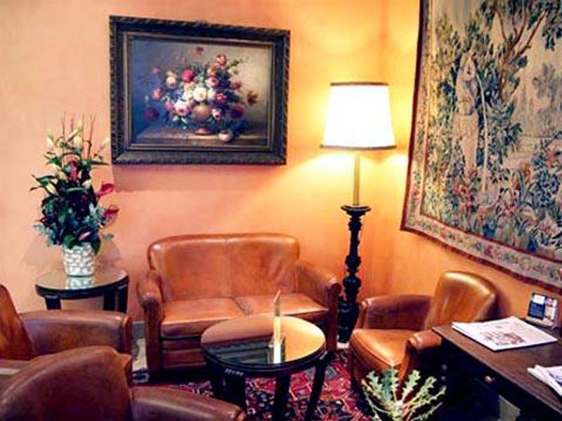 Hotel Ibis Gare Du Nord Tgv